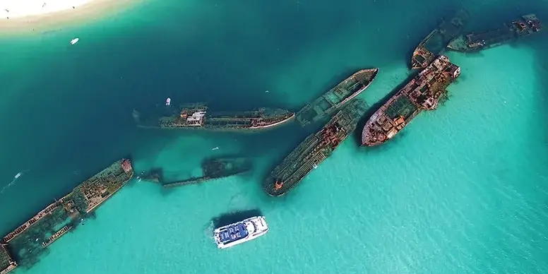 Dundee Adventure Travel | Sunset Safaris | Moreton Island “Get Wrecked” Tangalooma Wrecks Day Tour (from Gold Coast)