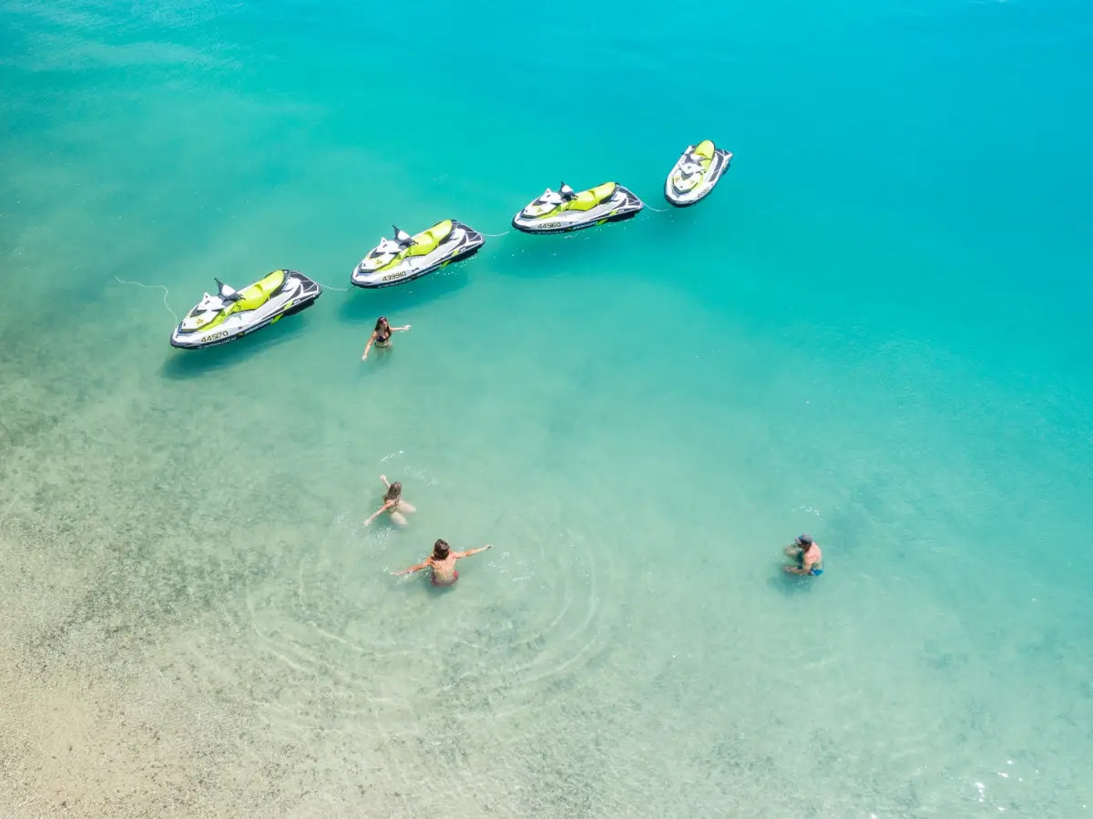 Dundee Adventure Travel | Ultimate Island Trek Jetski Tour Dundee Adventure Travel | Ultimate Island Trek Jetski Tour