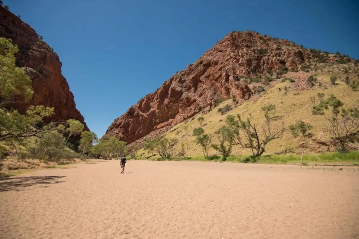 Dundee Adventure Travel | Outback Camping Adventure (Yulara to Alice Springs)