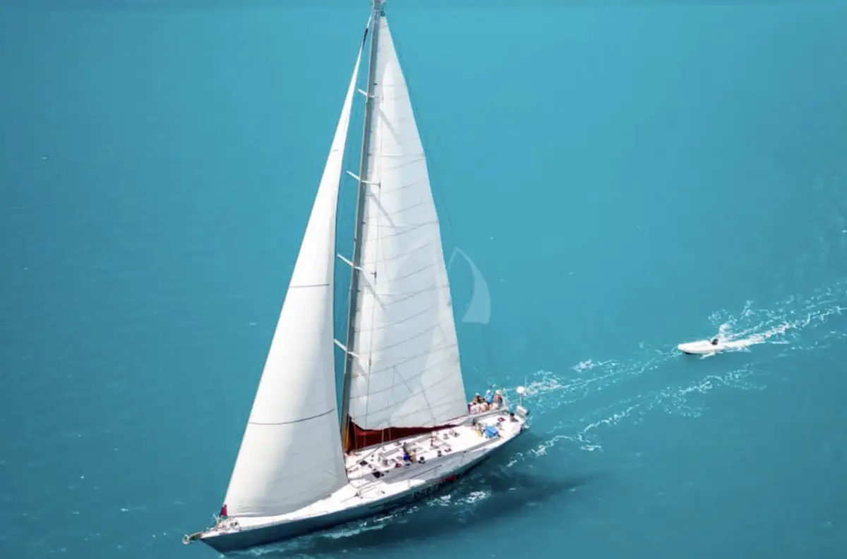 Embark on a 3-day British Defender Sailing Experience