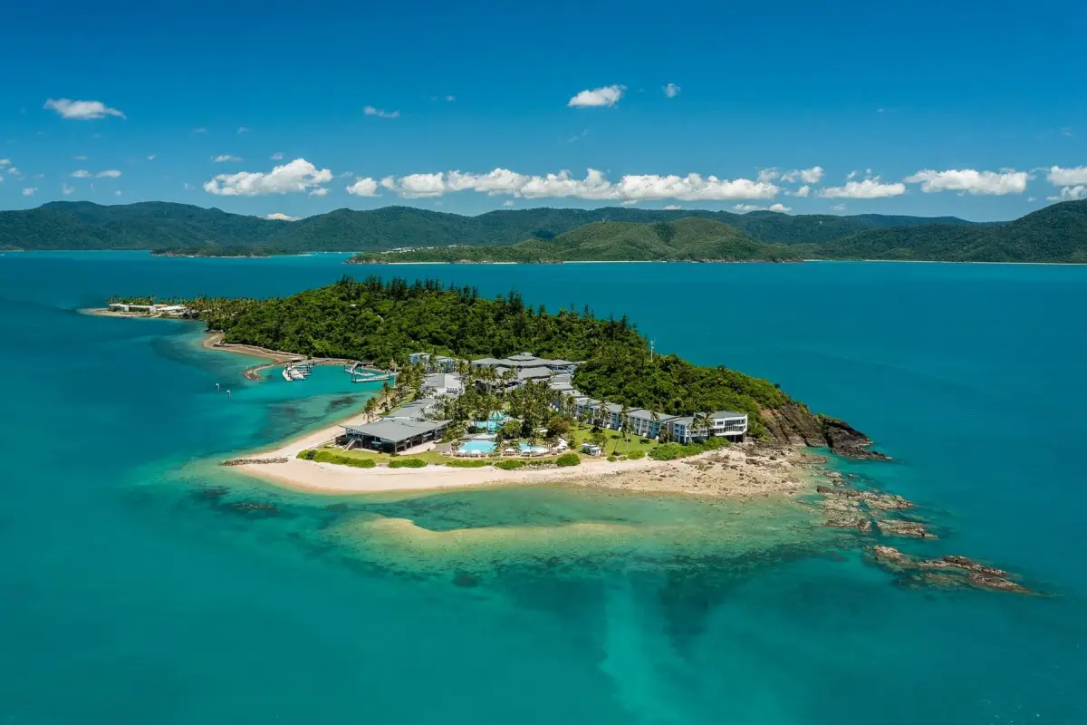 Dundee Adventure Travel | Daydream Island Escape Dundee Adventure Travel | Daydream Island Escape