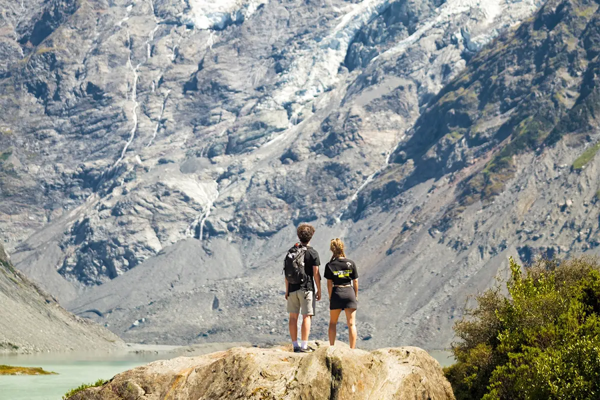 Dundee Adventure Travel | New Zealand Intro South Island (9 Days)