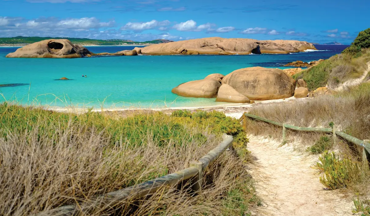 Dundee Adventure Travel | Perth to Adelaide Adventure Tour