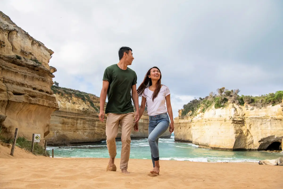 Dundee Adventure Travel | Great Ocean Road Twelve Apostles Tour