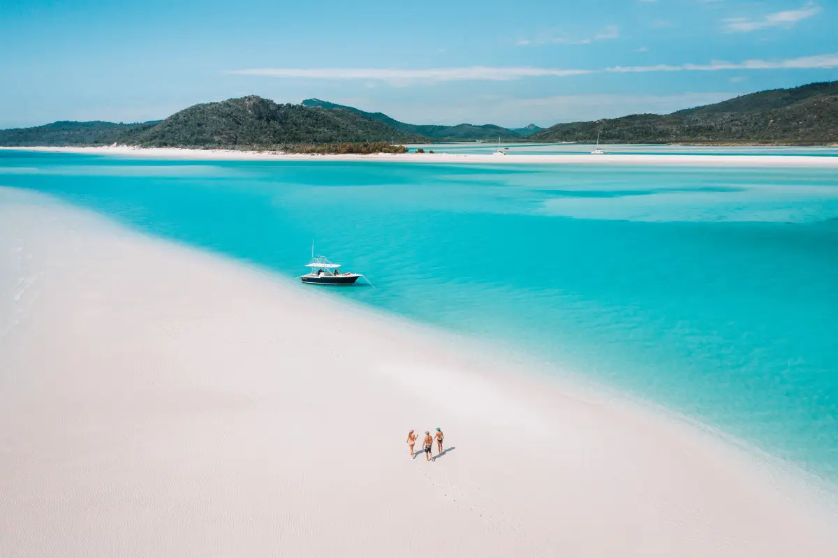 Dundee Adventure Travel | Airlie Beach & Whitsunday Islands Whitehaven Beach Whitsunday Island – Great Barrier Reef Tour with Dundee Adventure Travel