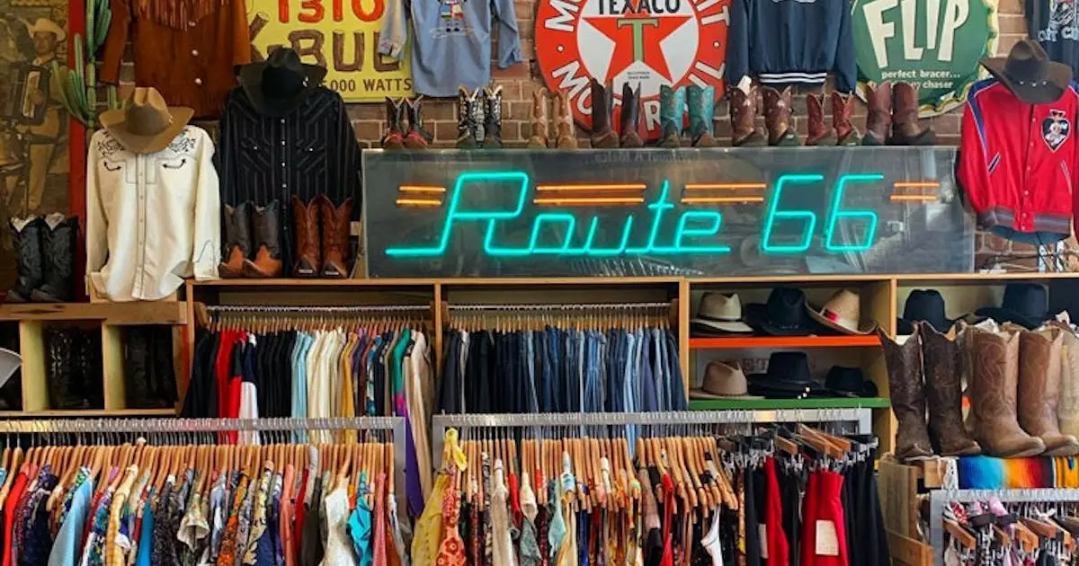 Dundee Adventure Travel | Your Ultimate Sydney Bucket List: From Iconic Sights to Hidden Treasures Dundee Adventure Travel | Your Ultimate Sydney Bucket List: From Iconic Sights to Hidden Treasures