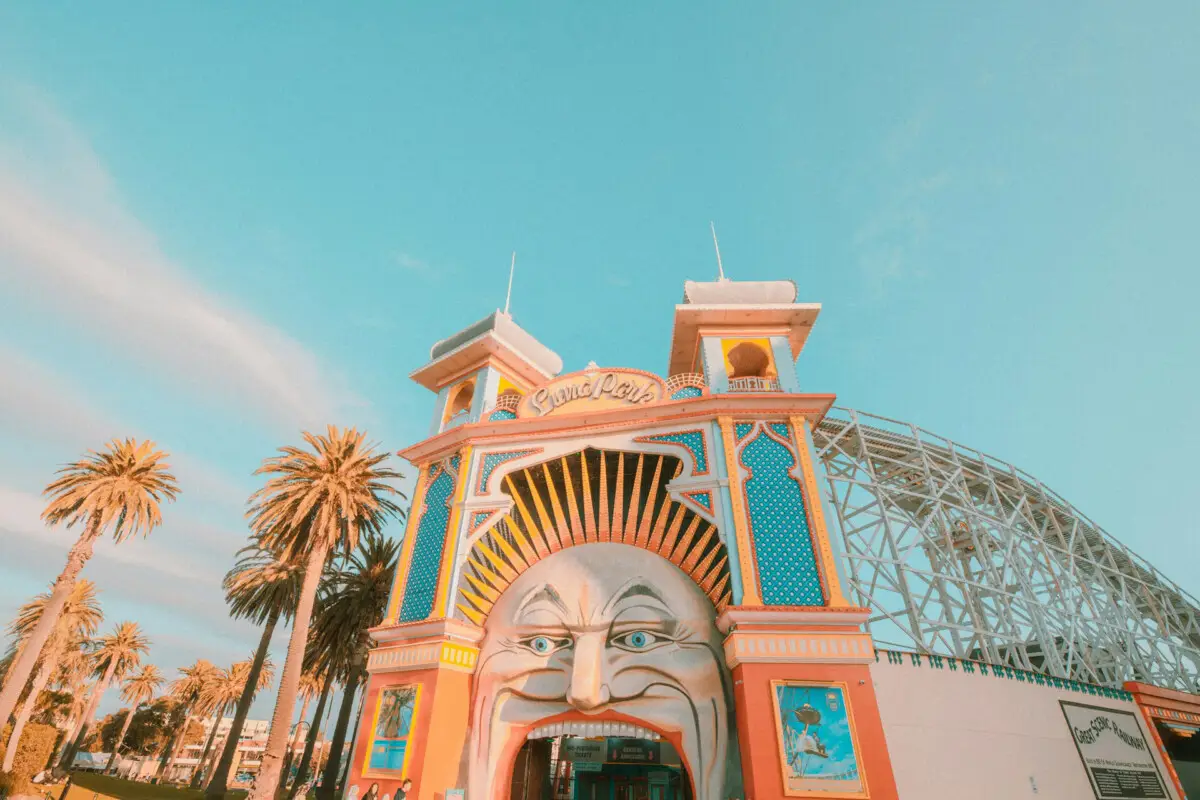Dundee Adventure Travel | Melbourne melbourne-luna-park