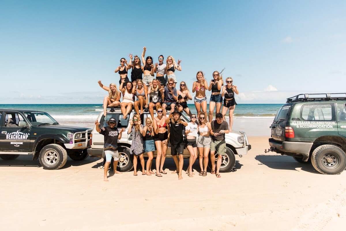 4WD tag-along tour on K'gari Fraser Island with beach drive and Lake McKenzie view