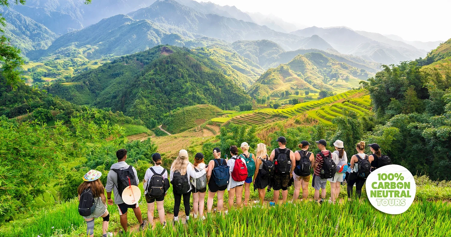 Vietnam Experience 15 Days group of travellers enjoying Vietnam trip