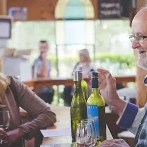 Enjoy a Boutique Hunter Valley wine tasting tour