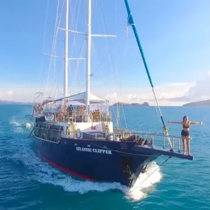 Dundee Adventure Travel | Whitsunday Sailing Adventures | Atlantic Clipper Whitsundays Adventure SPRING PROMO DISCOUNT Sail the Atlantic Clipper Whitsundays