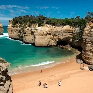 Dundee Adventure Travel | Great Ocean Road Melbourne to Adelaide 3 Day (Shared Accommodation) 32820-bda28663-161c-4dfe-b0e4-1b6d5a3dd679-thumbnail
