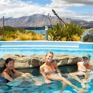 Dundee Adventure Travel | NZ Adventure South 34034-b2002d14-6aa1-42aa-bdb2-010e8feea8c6-thumbnail