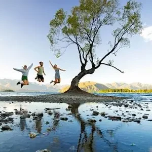 Dundee Adventure Travel | NZ Adventure – Auckland to Queenstown (17 Day) 34279-0d337ff4-bb5d-4d9b-9b7d-2d3f456c3ca6-thumbnail