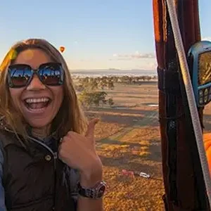 Dundee Adventure Travel | Gold Coast Classic Balloon Flight with Vineyard Breakfast + indoor skydiving CREATOR: gd-jpeg v1.0 (using IJG JPEG v80), quality = 100