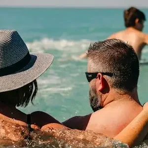 Dundee Adventure Travel | Broome Whale Watching | Broome Whale Watching and Sunset Cruise 38658-2ccbcb7c-f5a9-4a98-a76b-26e08a5f5f56-thumbnail