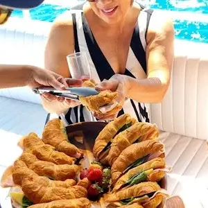 Dundee Adventure Travel | Broome Whale Watching | Snubfin Dolphin Cruises 38659-020cde09-2f4b-4e52-b512-4a2468cad283-thumbnail