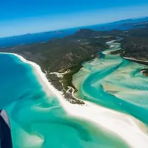 Dundee Adventure Travel | HeliReef | Scenic Flights – Airlie Beach 39816-25b21527-b28c-447b-b403-b222e9746b67-thumbnail
