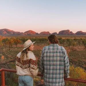 Dundee Adventure Travel | Autopia Tours | 2 Day Uluru Kata Tjuta Rock Tour Experience Red Rock Centre Tour