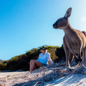 Dundee Adventure Travel | Untamed Escapes | Adelaide to Perth Adventure Tour Esperance-Lucky-Bay-kangaroo-800x600