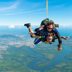 Compressed by jpeg-recompress