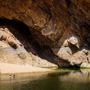 ormiston gorge swimming hole
