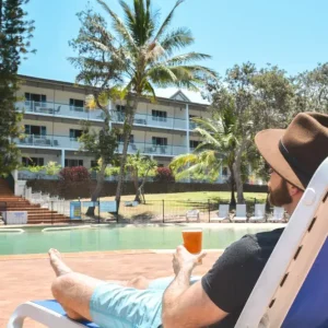 Dundee Adventure Travel | K’gari Explorer Tours | K’gari Experience Tour – Resort Style Poolside-Beers-Lauren-Fenn-Walton-2019-1-2