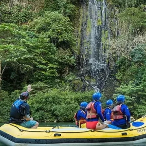 Dundee Adventure Travel | Raging Thunder – Tully River Rafting from Cairns Screen Shot 2024-10-11 at 3.46.59 PM