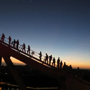 Dundee Adventure Travel | Story Bridge | Dawn Climb above the Brisbane River Screen Shot 2024-10-30 at 1.30.09 PM
