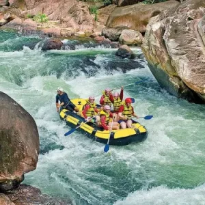 Dundee Adventure Travel | Foaming Fury – Barron River Rafting from Port Douglas TullyRiverRafting