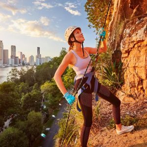 Twilight-Abseil-on-Brisbane-River-3