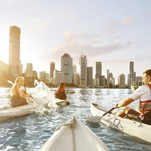 Twilight-Kayak-Tour-of-Brisbane-River-6-uai-1500x750