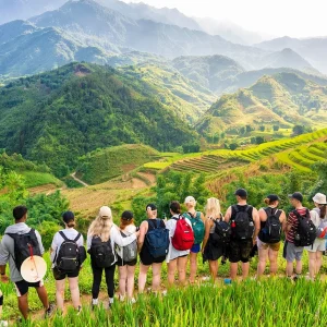 Vietnam Experience 15 Days group of travellers enjoying Vietnam trip