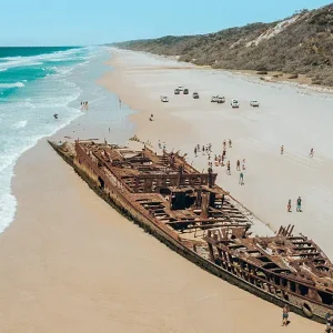 Dundee Adventure Travel | K’gari Explorer Tours | K’gari Overnight Tour – Hervey Bay – Resort Style Maheno Shipwreck on Fraser Island 4WD tours on 75 Mile Beach