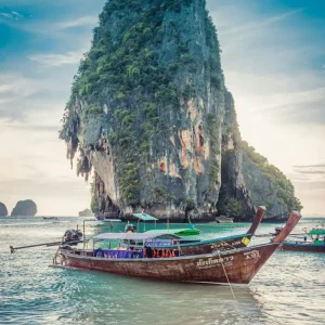 Visit Phi phi Island on the 13 day Thailand experience