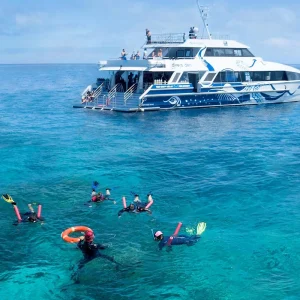 oceanquest liveaboard dive boat great barrier reef