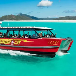 Dundee Adventure Travel | Thundercat Whitsundays Day Tour red-cat-adventures-thundercat-uai-1920x960